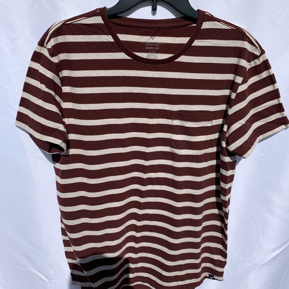 American Eagle t-shirt